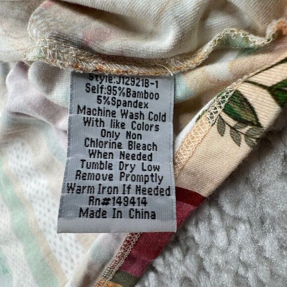 Johnny Was Romantic Bamboo V-Neck Tee - Picture 6 of 10